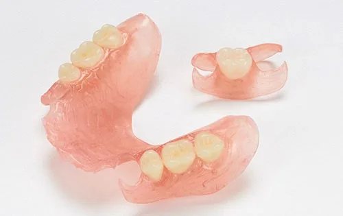 съёмные зубные протезы