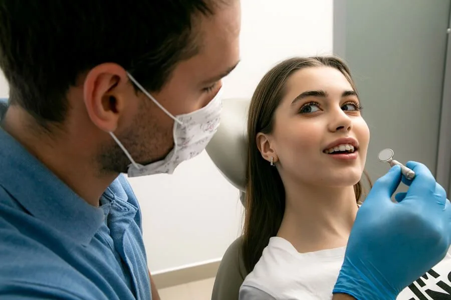 Отбеливание зубов