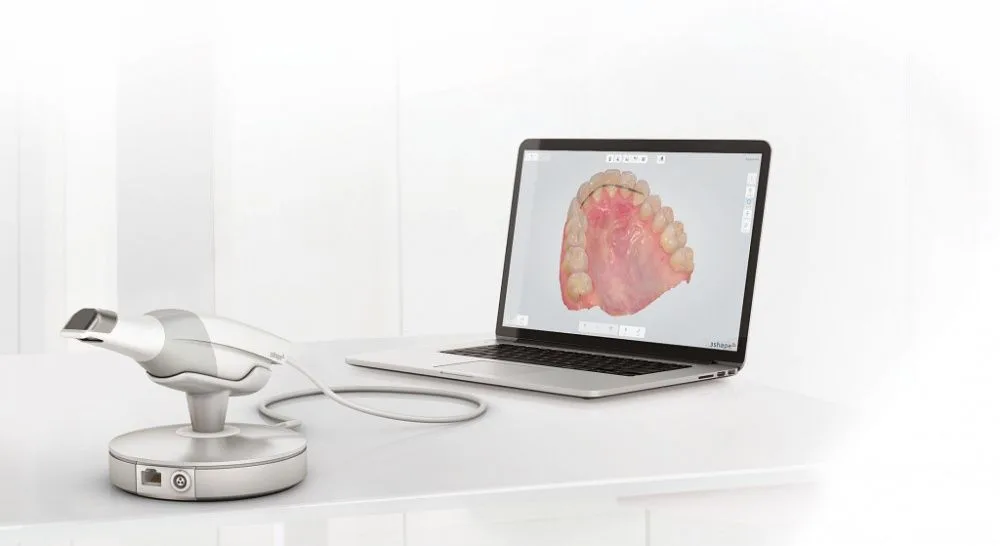 имплантация зубов